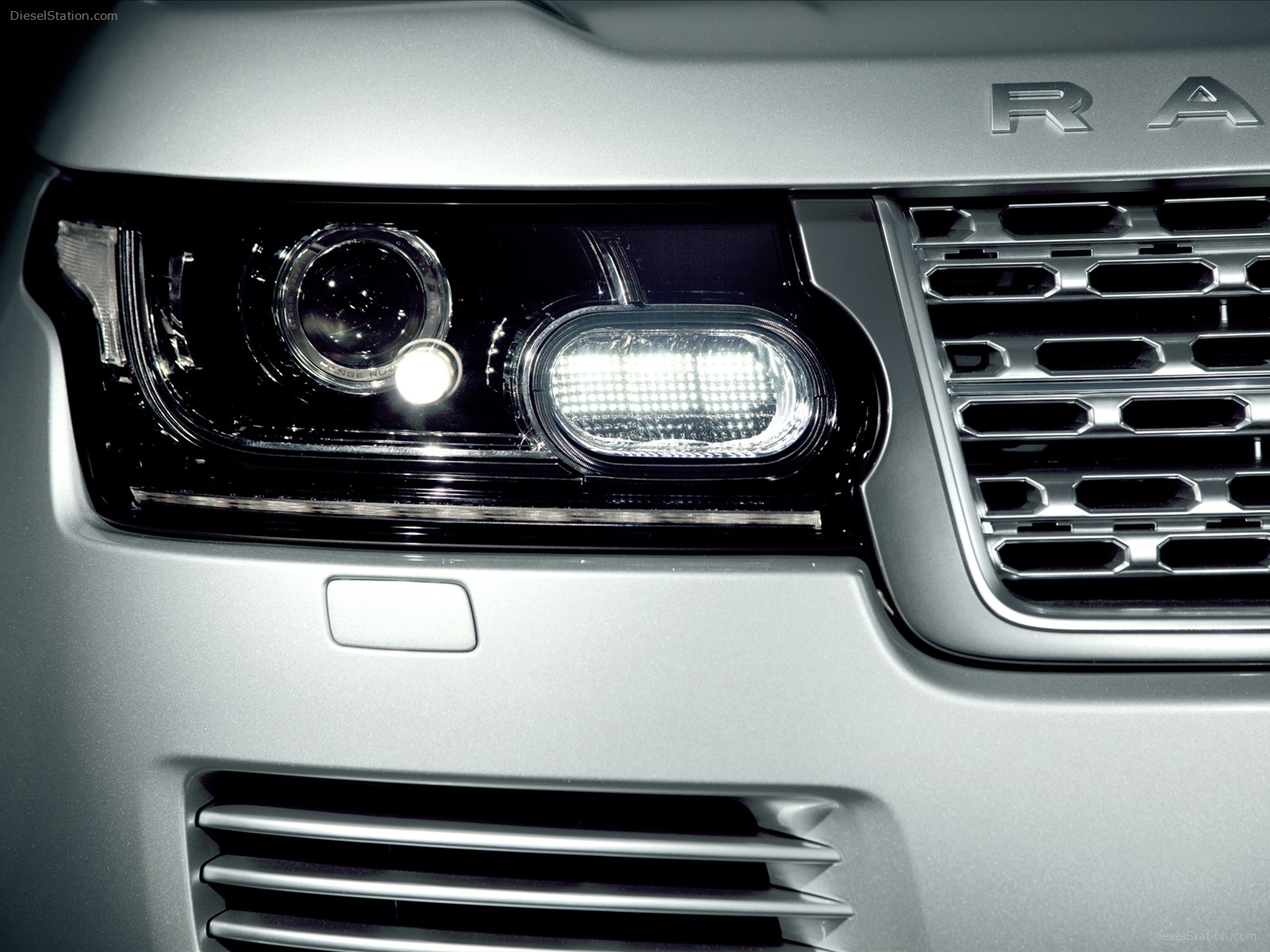 Land Rover Range Rover 2013